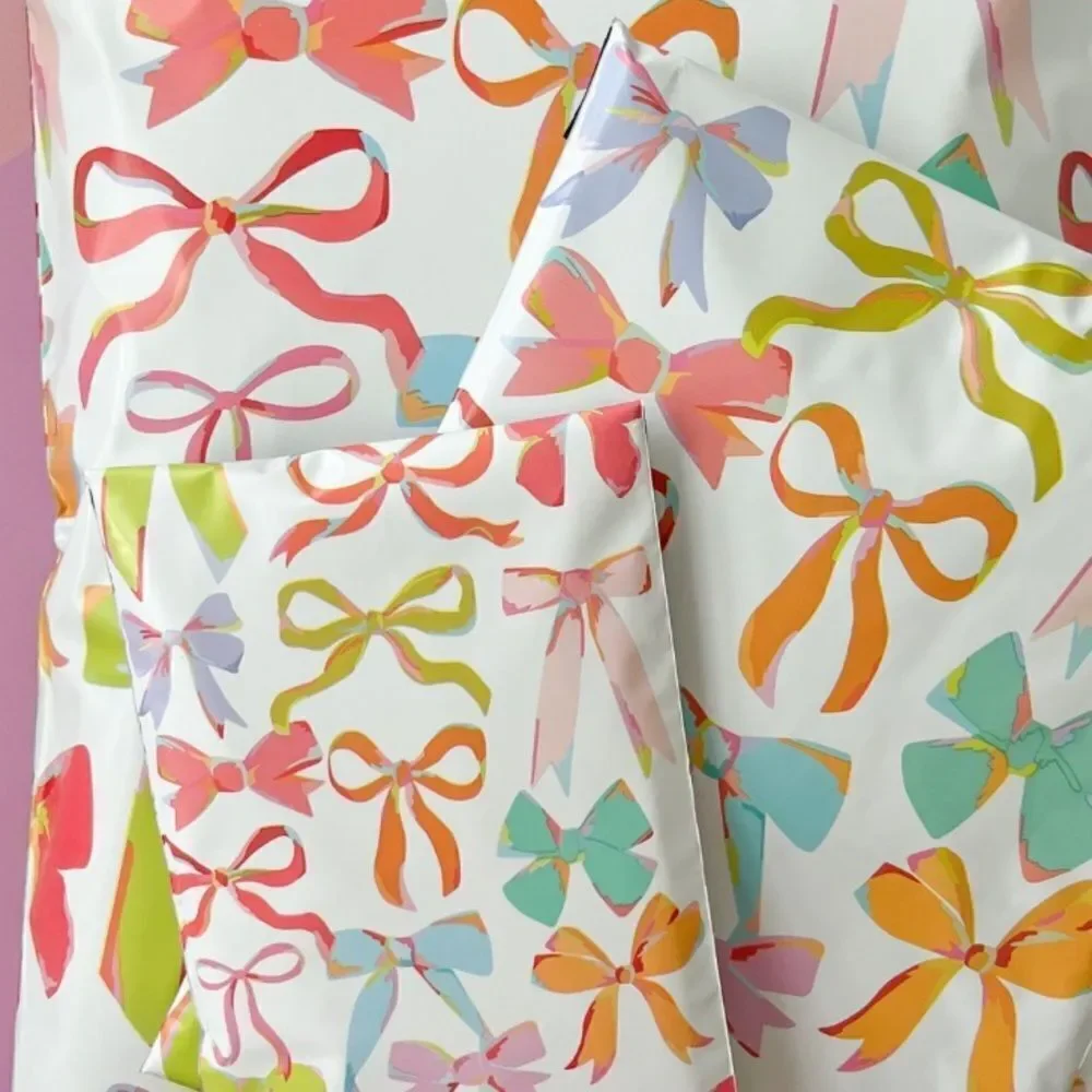 Poly Mailers mixed sizes 30 poly mailers and 30 stickers